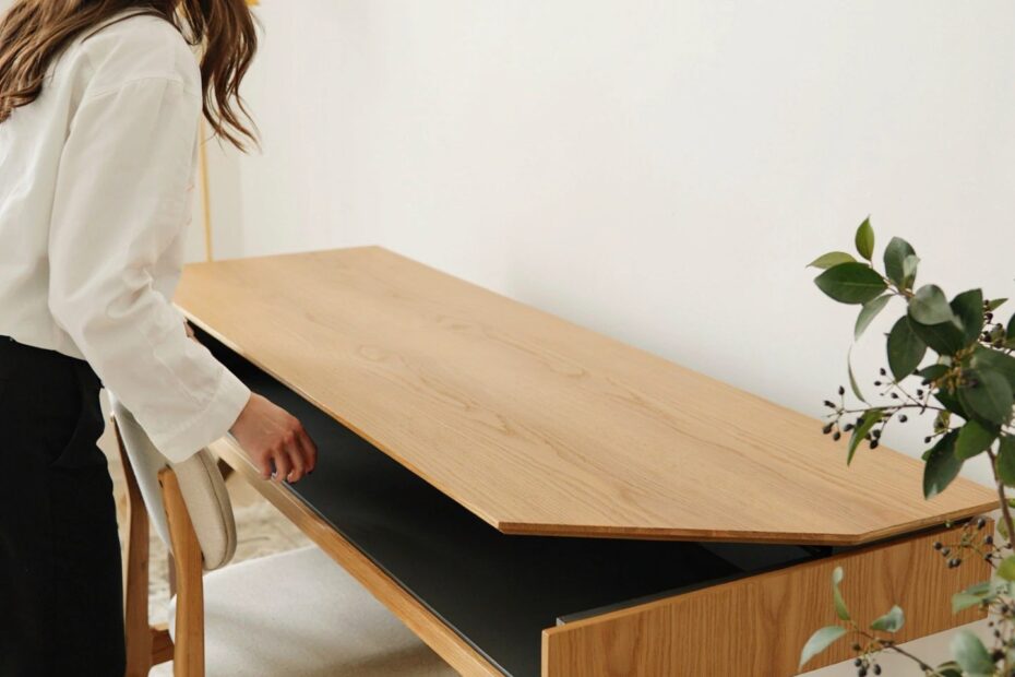 Minimal Desk Inspiration for Small Home Office | Space-Saving Transformer Table